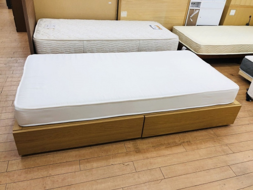 生活家具の中古家具　寝具