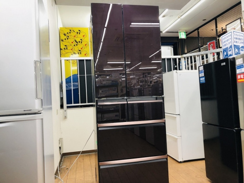 キッチン家電の冷蔵庫　大型冷蔵庫　中古家電　中古冷蔵庫