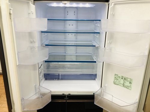 6ドア冷蔵庫のMITSUBISHI　三菱