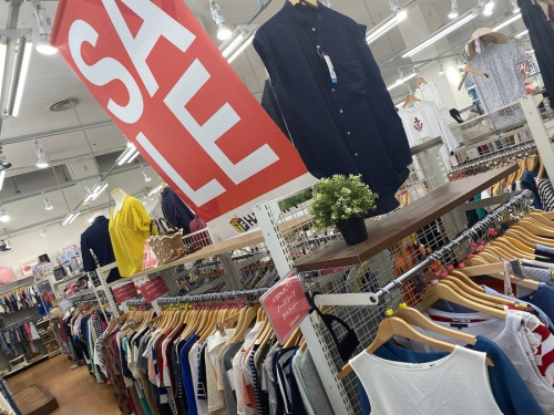 秋服　冬服　買取の夏物　衣類　セール