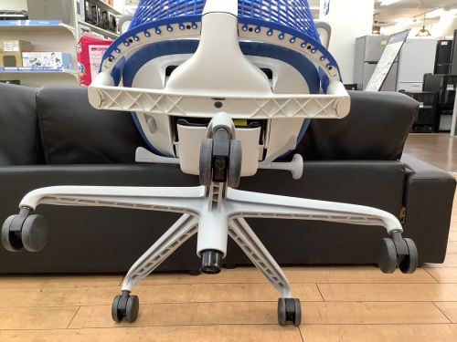 セイルチェアーのHerman Miller