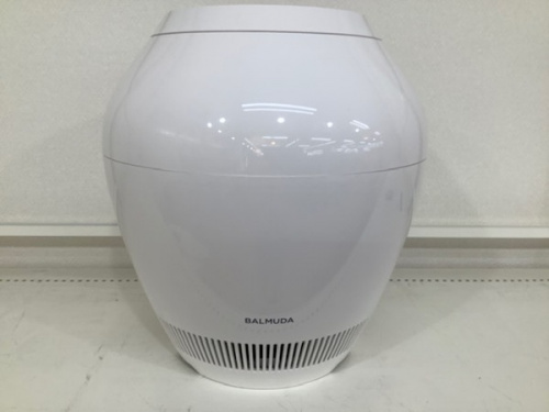 加湿器　冬物家電のBALMUDA　バルミューダ