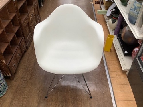 中古 リユース リサイクルのイス