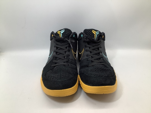 NIKEのZOOM KOBE 4 PROTRO