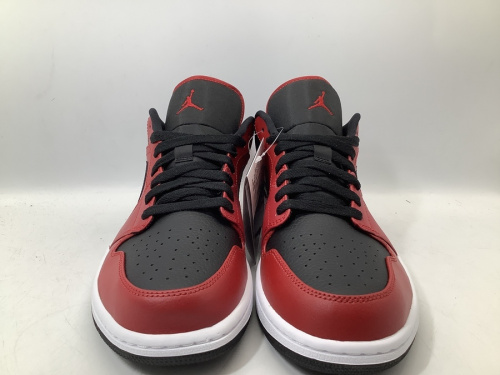スニーカーのNIKE・JORDAN