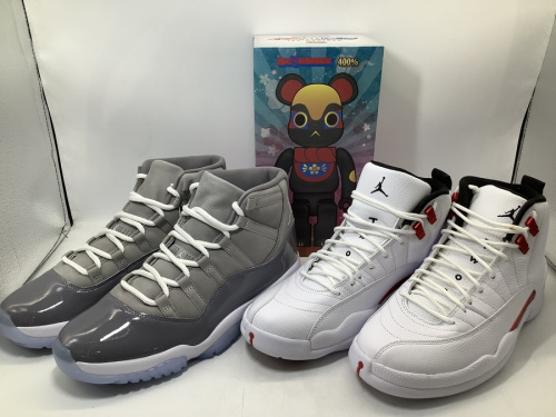 フィギュアのスニーカー