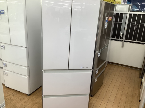 キッチン家電の冷蔵庫