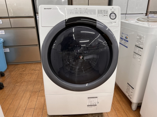 生活家電のドラム式洗濯乾燥機