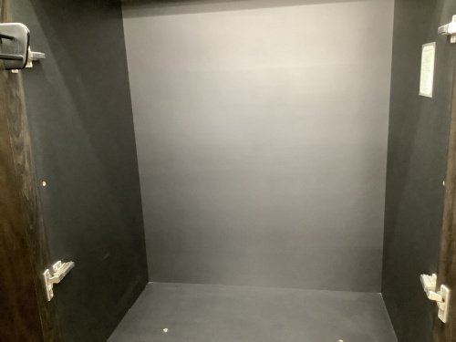 ワードローブのモリタインテリア