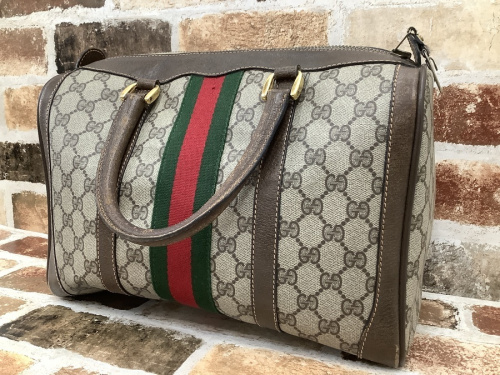 ボストンバッグのGUCCI