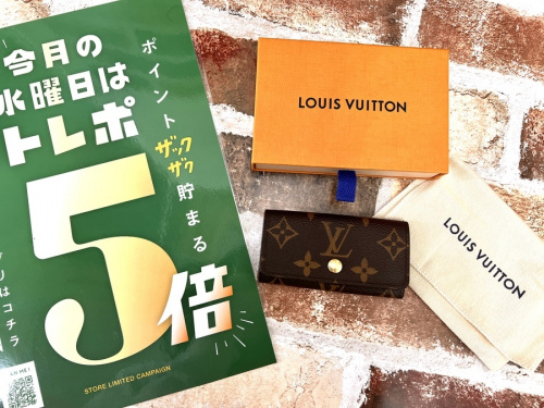 LOUIS VUITTONのキーケース
