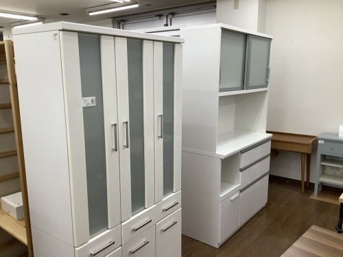 食器棚の家具