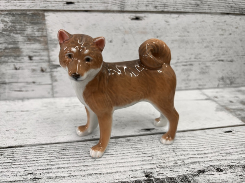 フィギュリンの犬