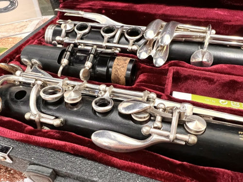 BUFFT CRAMPONのE-11