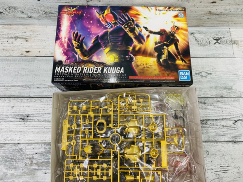 BANDAIのFigure-rise Standard 仮面ライダークウガ アメイジングマイティ&ライジングマイティパーツセット 「仮面ライダークウガ」 プレミアムバンダイ限定