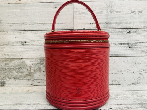 ハンドバッグのLouisVuitton