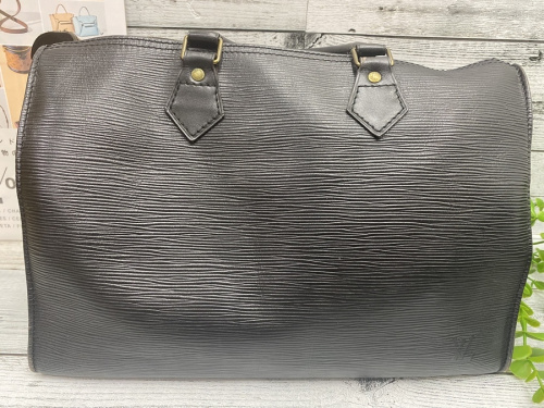 ハンドバッグのLouisVuitton