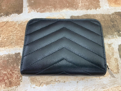 財布のコンパクトフルジップウォレット