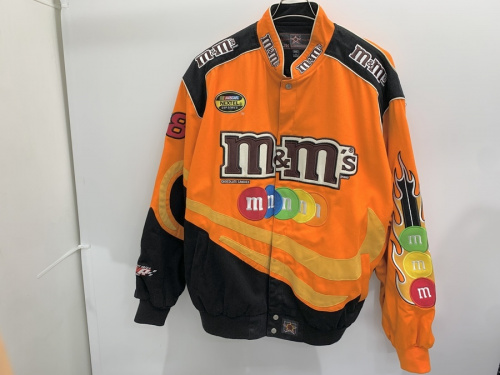 レーシングジャケットのm&m's