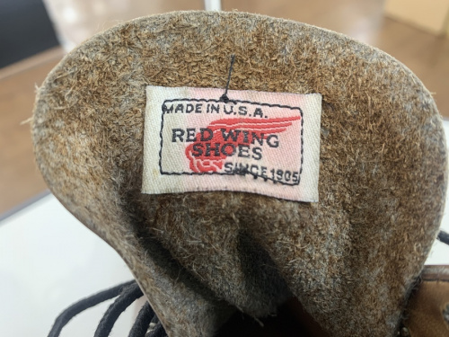 ブーツのRED WING