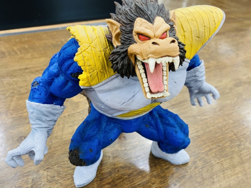 フィギュアの大猿ベジータ