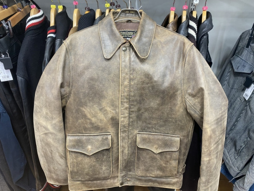 トップスのジャケット