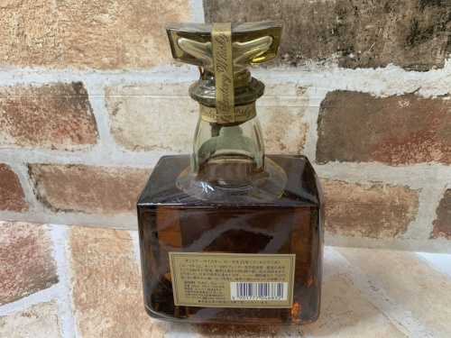 ロイヤルゴールドラベルのサントリー