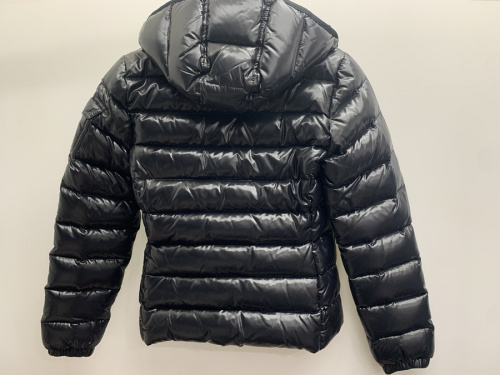 MONCLERのモンクレール