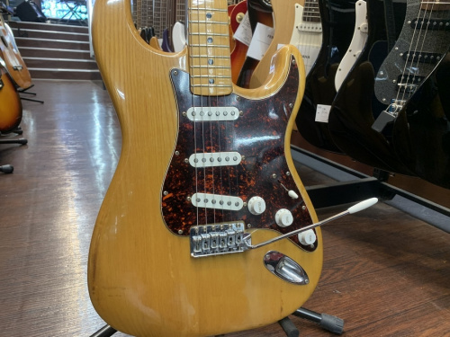 エレキギターのFENDER USA