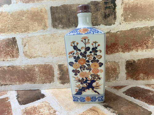 ウイスキーの有田焼