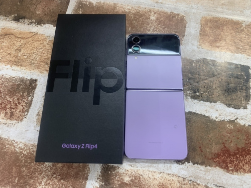 スマートフォンのGalaxy Z Flip