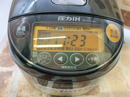 象印の圧力IH炊飯ジャー　