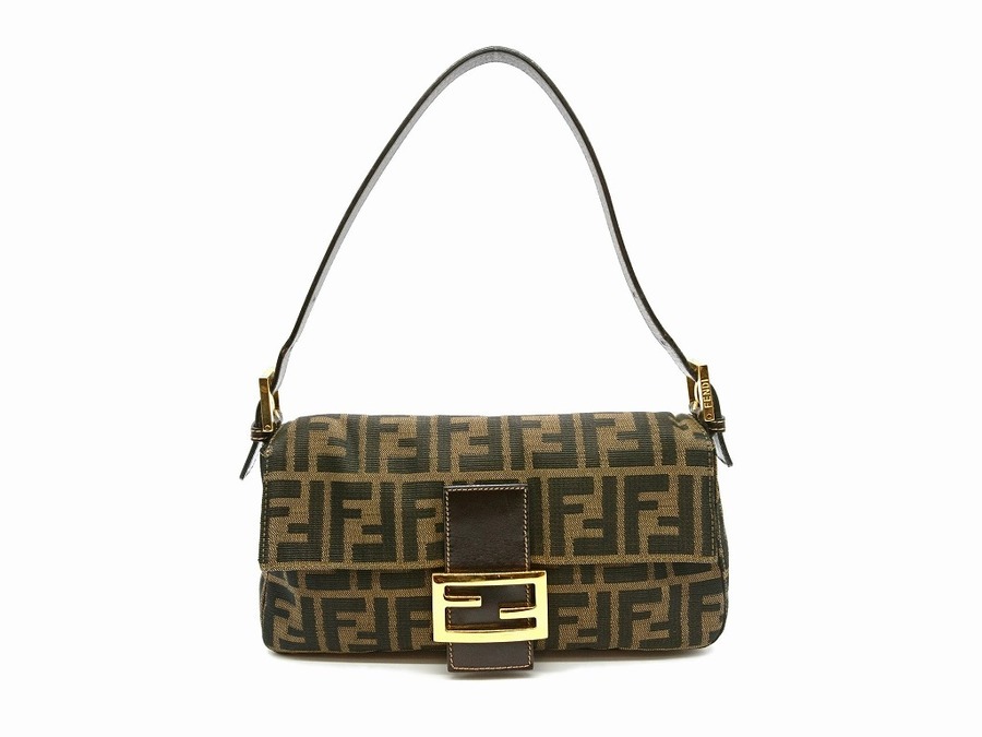 FENDI マンマバケット　デニム ズッカ柄 レア 2006 ヴィンテージ FENDI マンマバケット デニム ズッカ柄 レア 2006 ヴィンテージ
