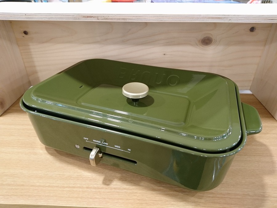 ブルーノ2台まとめて　右のは売れました ブルーノ2台まとめて 右のは売れました ブルーノのホットプレートで