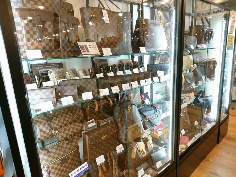 ルイ・ヴィトンのマルゼルブ ハンドバッグが買取入荷致しました ルイ・ヴィトンのマルゼルブ ハンドバッグが買取入荷致しました