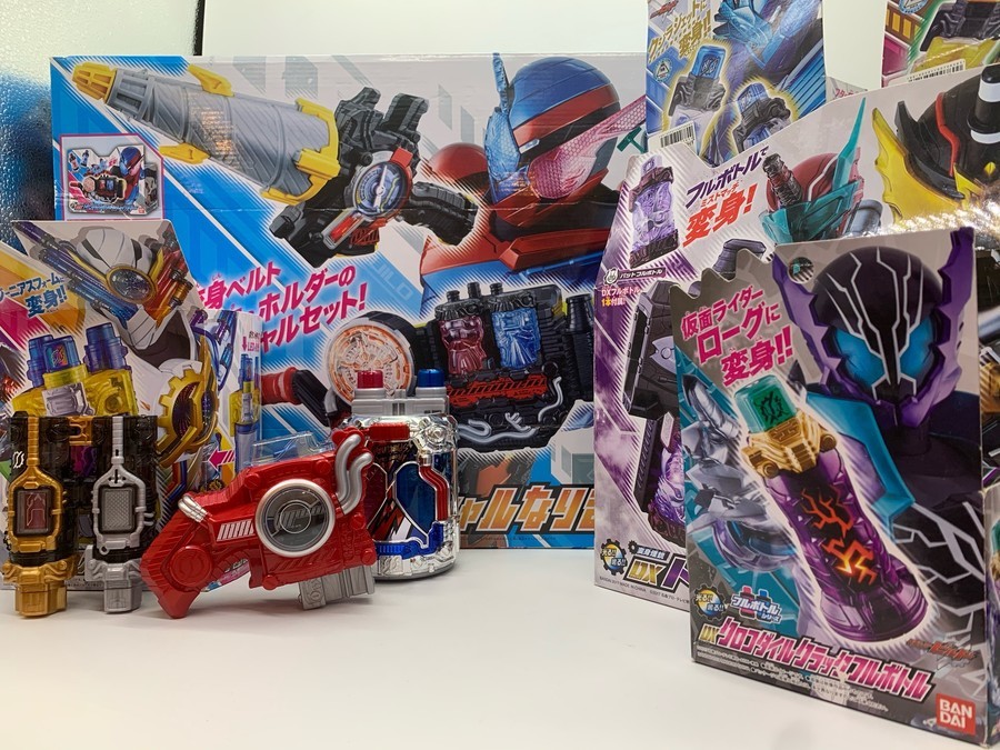仮面ライダービルド 変身ベルト＆アイテムセットをご紹介します