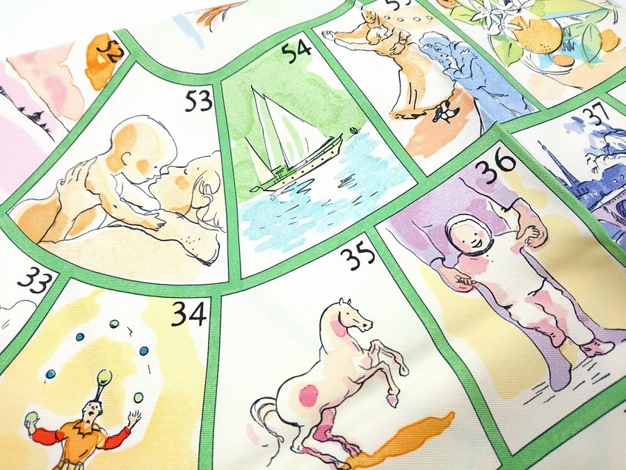 HERMES(エルメス)のスカーフ「小さな幸せのゲーム」が買取入荷