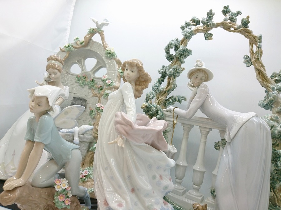 【国内配送】 世界2,000体限定】LLADRO（リヤドロ）のフィギュリンの入荷です アンティーク雑貨