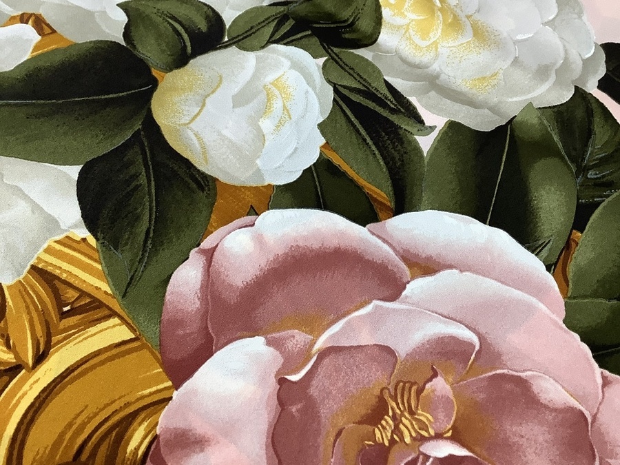 スマホで購入】CHANEL(シャネル)カメリア柄シルクスカーフが買取