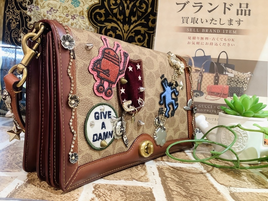 スマホで購入】COACH(コーチ)×キースヘリング2WAYバッグが買取入荷致し