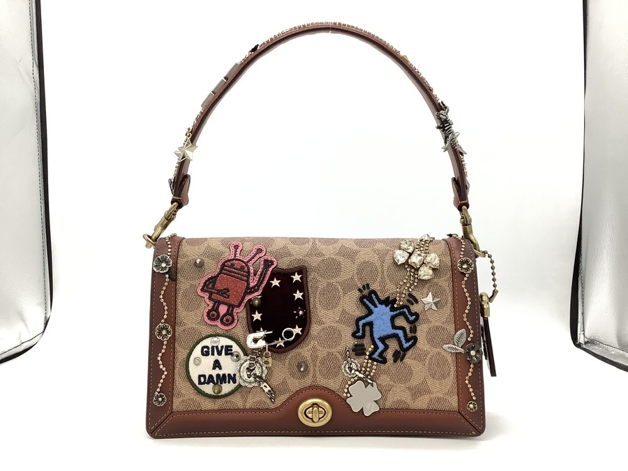 COACH キースヘリング 2way バッグ スマホで購入】COACH(コーチ)×キースヘリング2WAYバッグが買取入荷致し