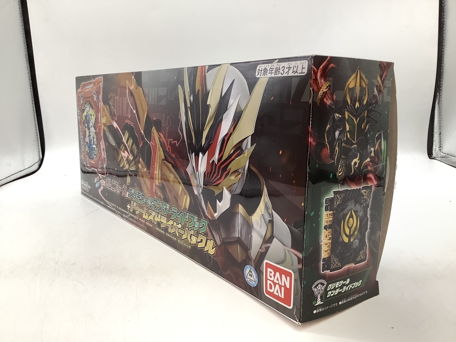 BANDAI - DXオムニフォース＆グリモワールワンダーライドブック＋ドゥームズドライバー Amazon.co.jp: ムービック 仮面ライダーセイバー DXオムニ