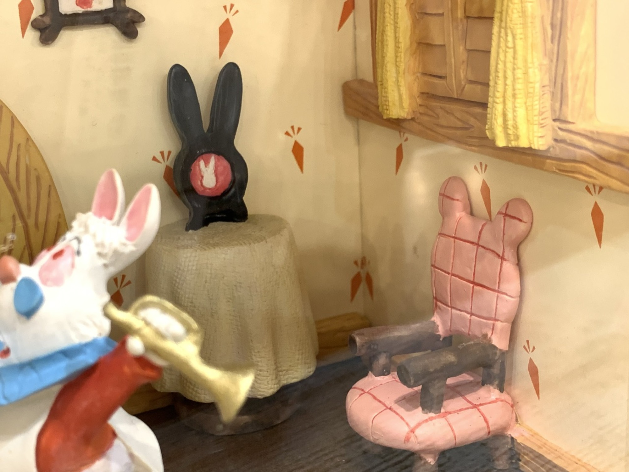 Disney(ディズニー)不思議の国のアリス(ALICE IN WONDER LAND)ジオラマ