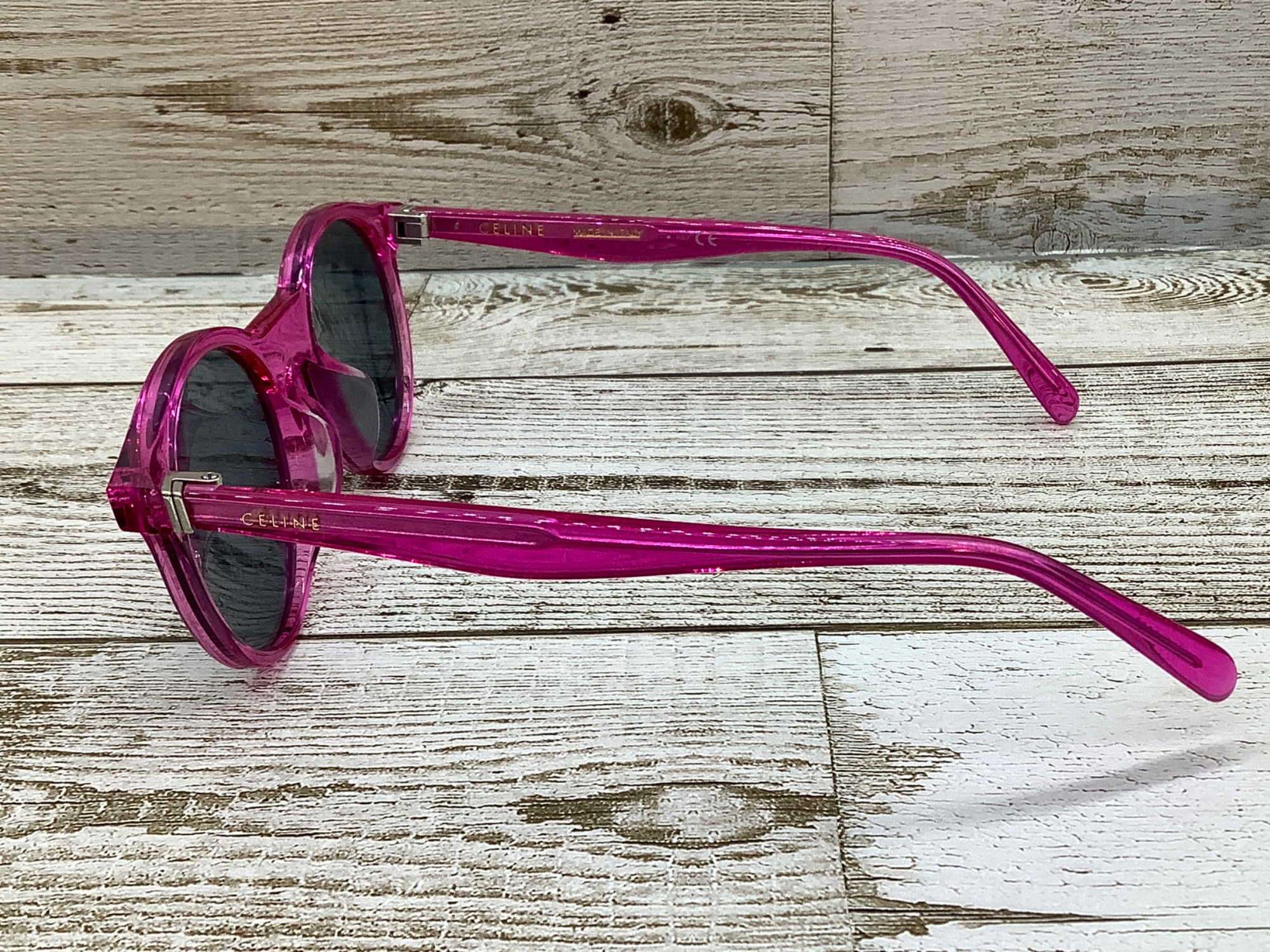 ブランド品買取強化中！！CELINE(セリーヌ) サングラス CL40010U