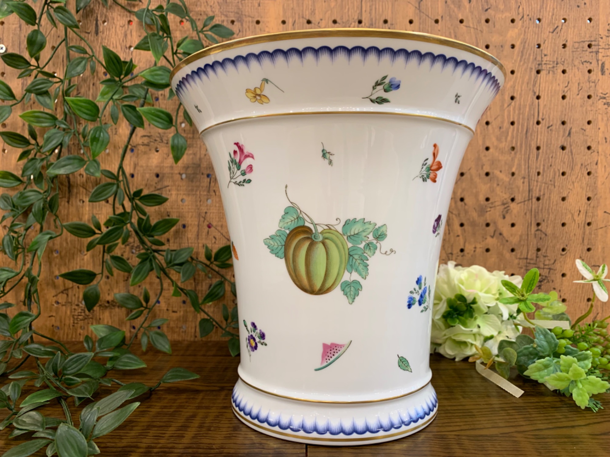 RICHARD GINORI(リチャード ジノリ)の花瓶を買取入荷致しました