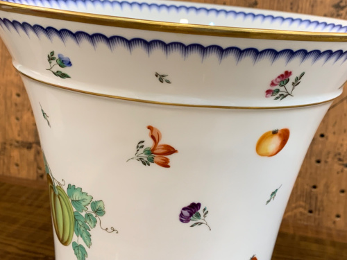 RICHARD GINORI(リチャード ジノリ)の花瓶を買取入荷致しました