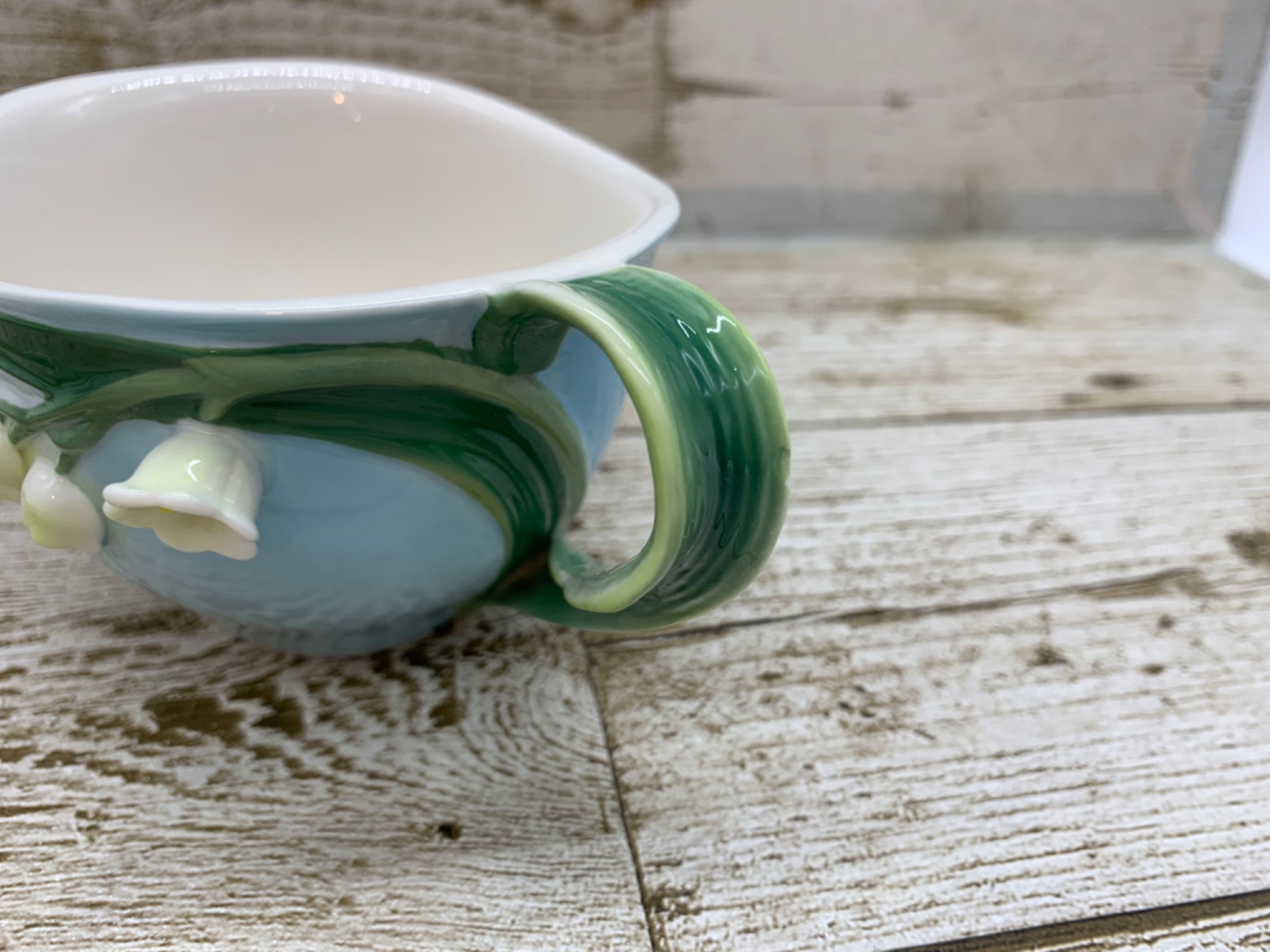 新品 華麗なる花コレクション ティーセット マイセン Magnificence 新品 華麗なる花コレクション カップ ソーサー 立体花 ティーカップ