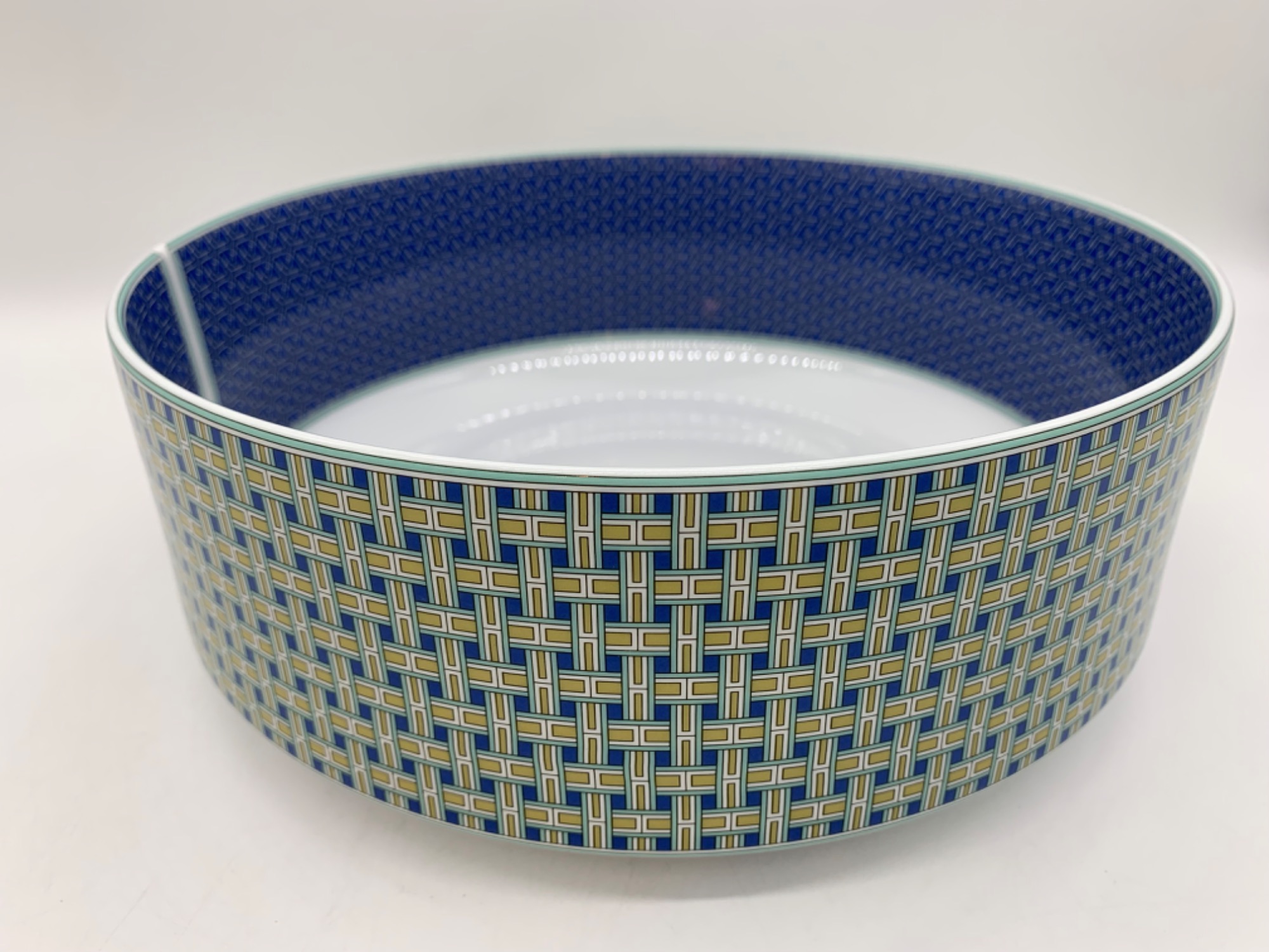 値下げ希少新品未使用 HERMES rallye24ラリー24 サラダボウル 24cmサラダボウル『HERMES TIE SET』を買取入荷致しました！｜2024年03