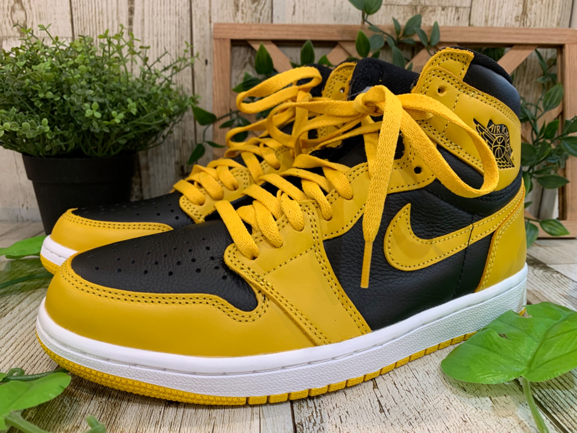 レア　NIKE ナイキ スニーカー　イエロー ヒップホップ×スニーカーが熱い」国内No.1スニーカーフリマサイト