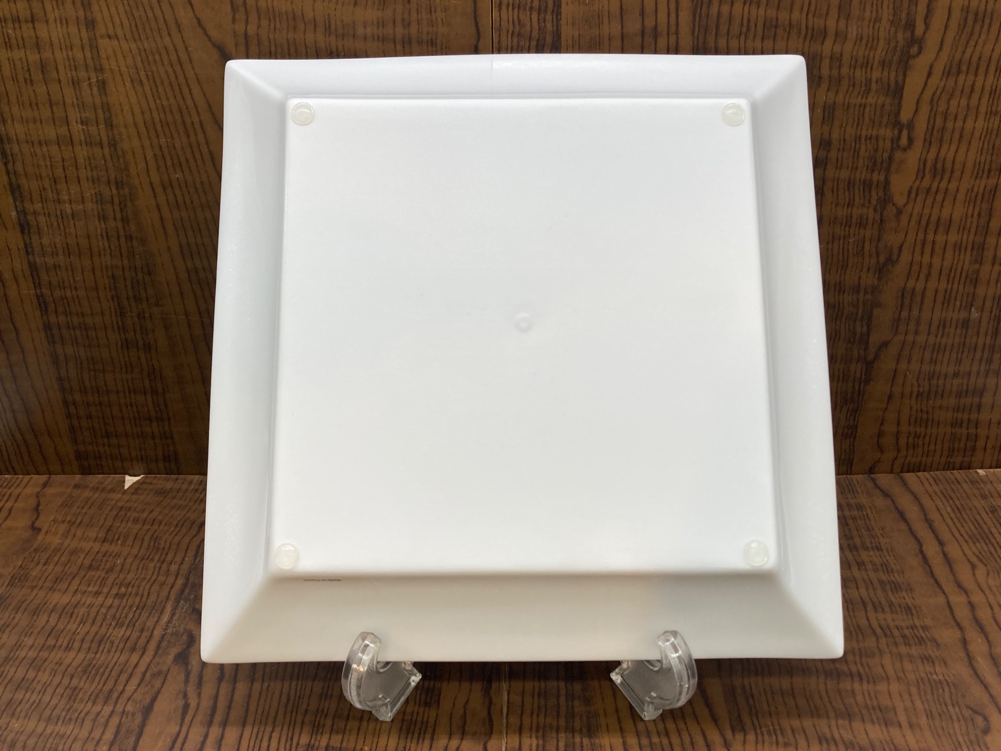 Cartier カルティエ スクエアプレート パンサー 箱付 皿 非売品【新品】 Cartier カルティエ スクエアプレート パンサー 箱付 皿 新品 Cartier